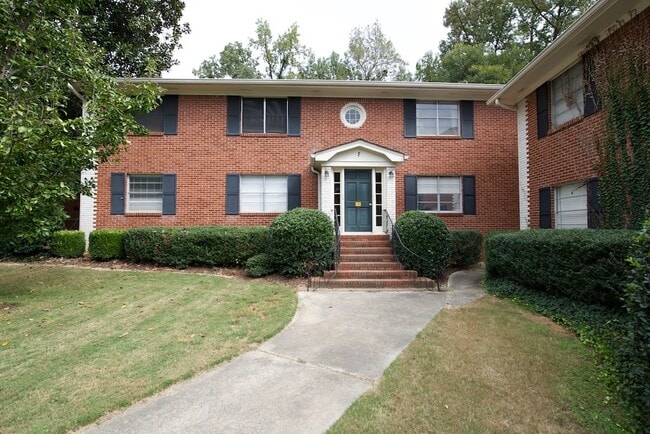 Photo - 3535 Roswell Rd NE