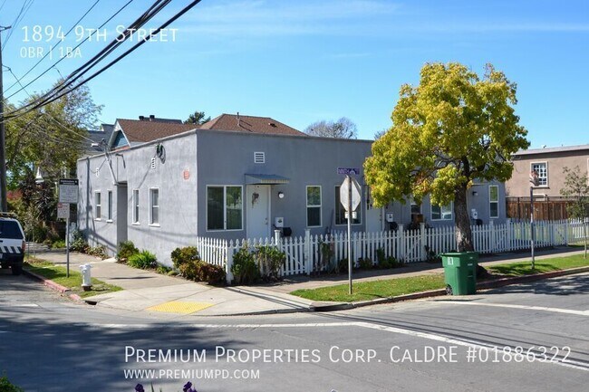 Photo - 1894 Ninth St