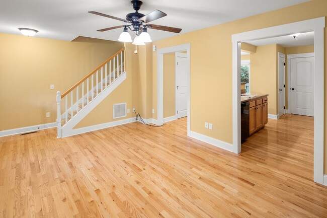 Photo - Sweet Two-Story Cottage