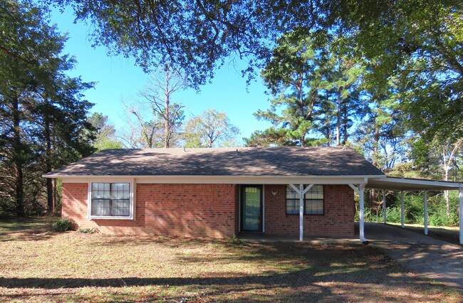 Updated 2 Bedroom, 1 Bath House, Country L... - Updated 2 Bedroom, 1 Bath House, Country L...