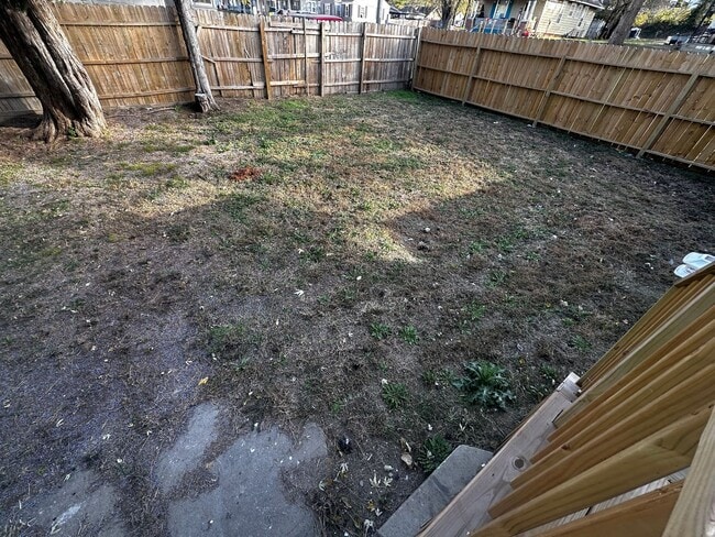 Photo - 2215 Lafayette St