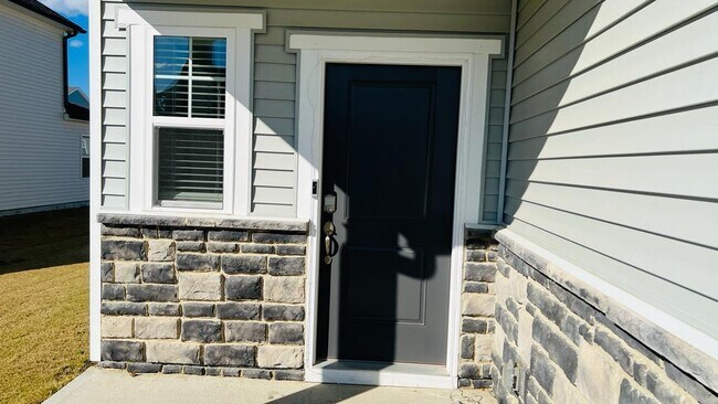 2237 Bethpage Dr