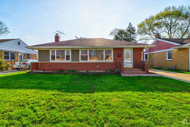 Building Photo - 25 N Mount Prospect Rd Rental