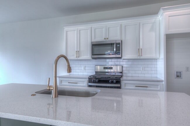 Photo - 2817 E 81st Pl