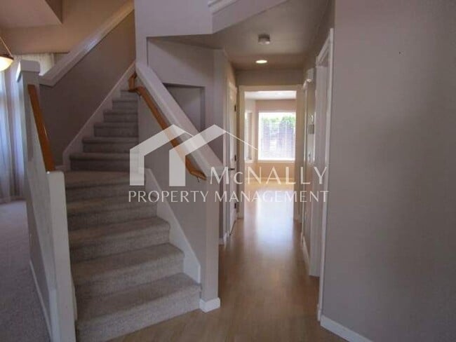 Photo - 4 Bedroom, 2.5 Bathroom Home in Gig Harbor