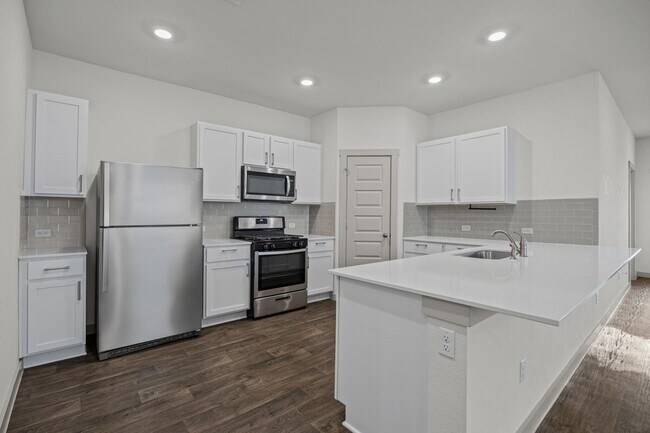 Photo - 231 Lavaca River Ln