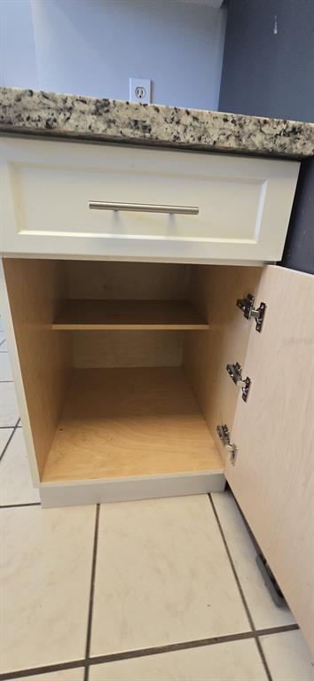 Photo - 1127 Spring Meadow Dr Unit 1127