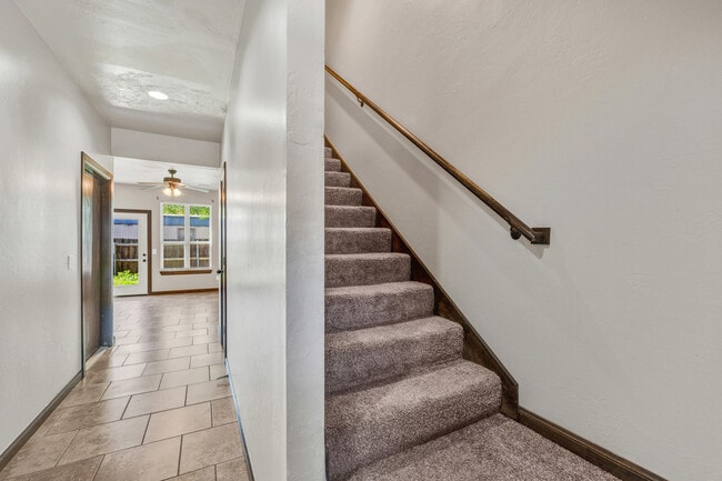 Photo - 14 NE 7th St