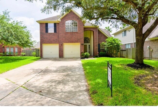 Building Photo - 4742 Stoney Point Ct