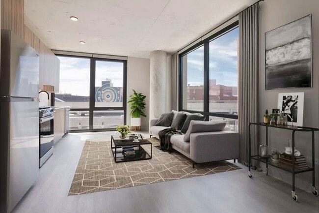 Photo - 4603 N Broadway