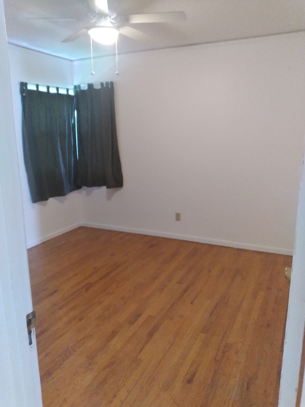Photo - 136 Pierce St