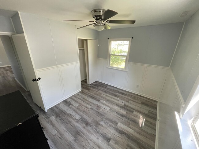 Photo - 3852 Sandusky St