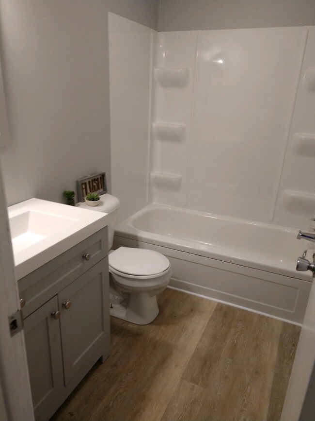 Photo - tanglewood apt Unit 20