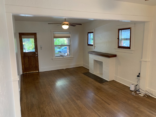 Photo - 3321 W 30th Ave