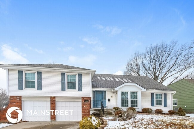 Building Photo - 6828 N Overland Dr Rental