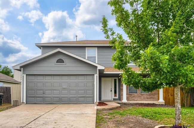 Building Photo - 184 Unity