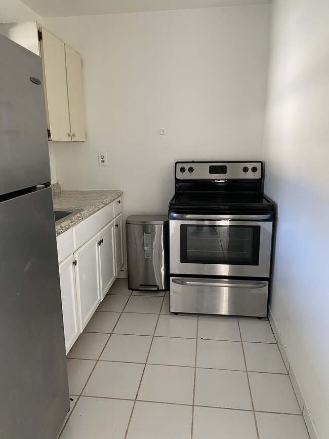 Photo - 1245 NW 26th St Apartments Unit 1247