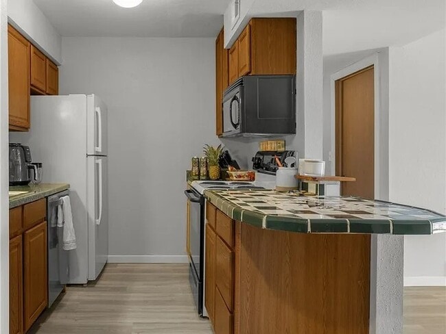 Photo - 904 University Oaks Blvd Unit 96