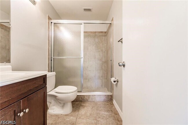 Photo - 14503 Lakewood Trace Ct Unit 201