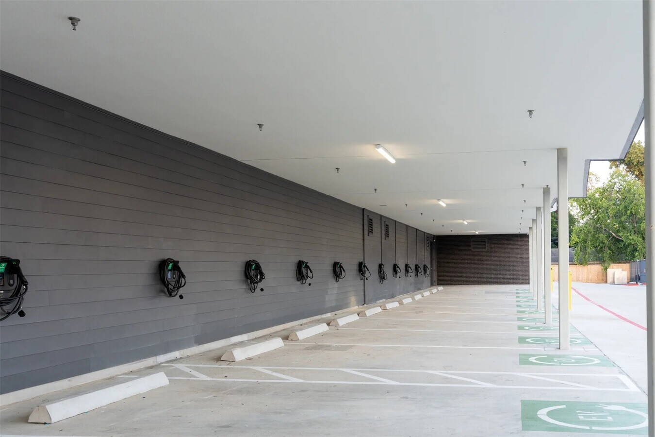 Photo - 1690 North Loop Unidad 378