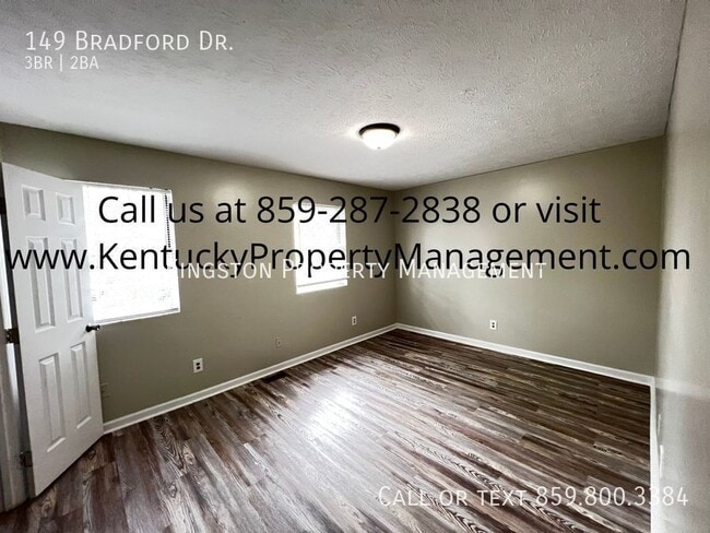 Photo - 149 Bradford Dr