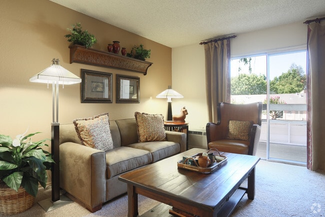 2BR,2BA-Winter