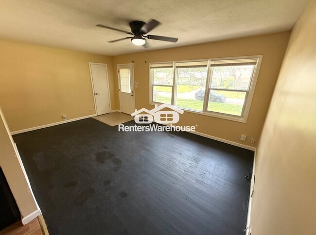 Photo - 11413 Eastern Ave