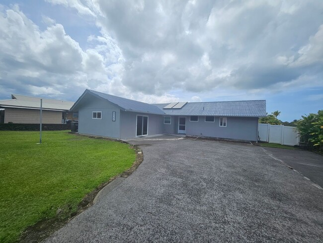 Beautiful 3 Bedroom Home in Komohana Gardens - Beautiful 3 Bedroom Home in Komohana Gardens