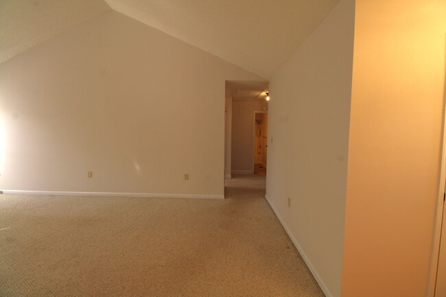 Photo - Awesome 3 bedroom home in a great area!