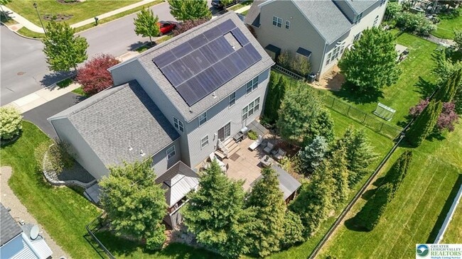 Photo - 1052 Kingston Ln