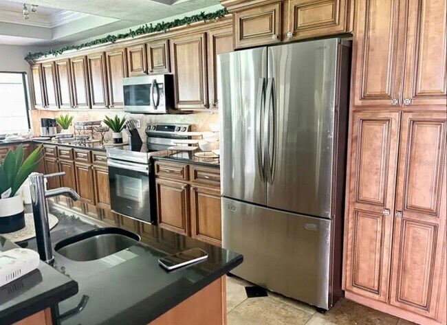 Photo - 1102 Sugartree Dr S