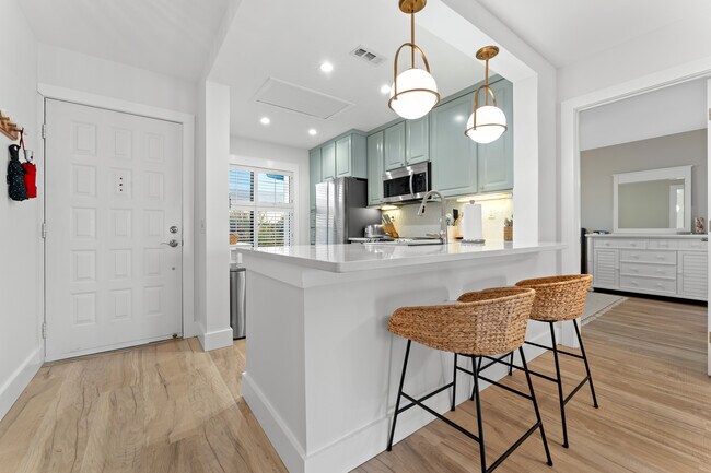 Photo - 6287 Bahia del Mar Cir Unit 312