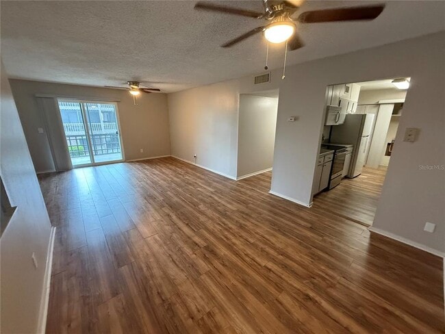 Photo - 6519 W Newberry Rd Unit 1012