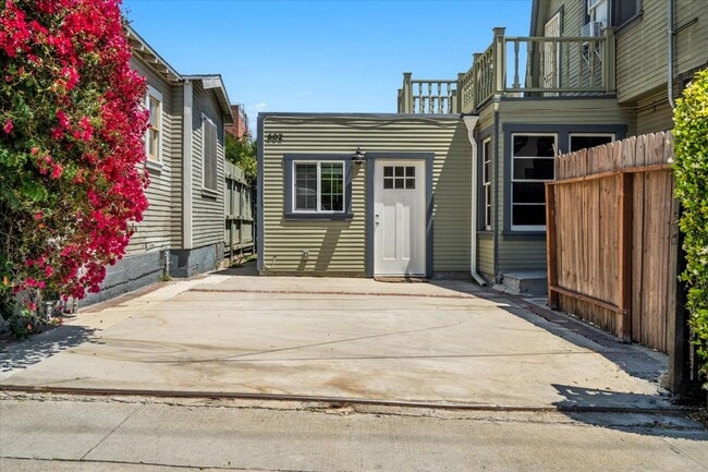 602 Douglas St Unit 602 Douglas St., Los Angeles, CA 90026