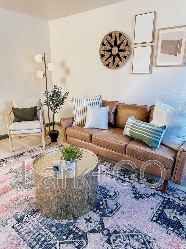 Photo - 1117 E St Vrain St