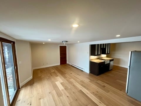 Photo - 809 W Rocky Creek Rd Unidad Basement Lockoff