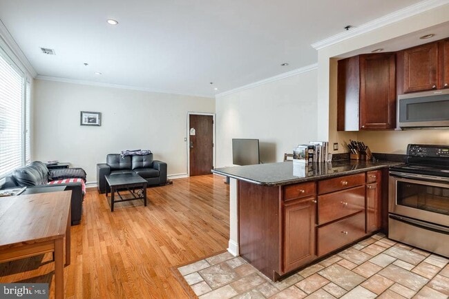 Photo - 627 N 18th St Unit 208
