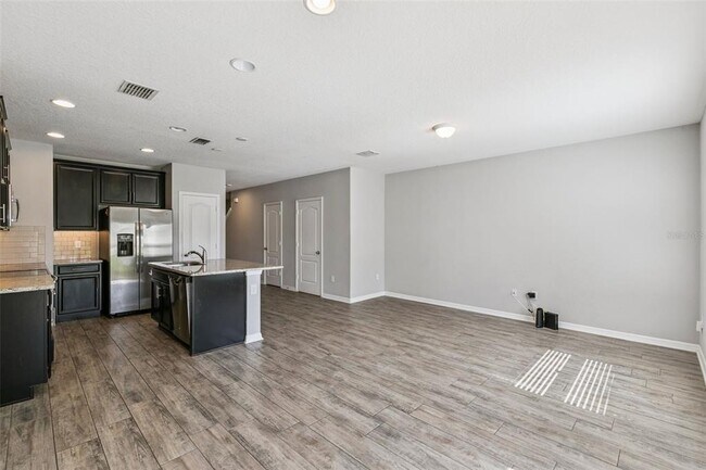 Photo - 1283 Flowing Tide Dr