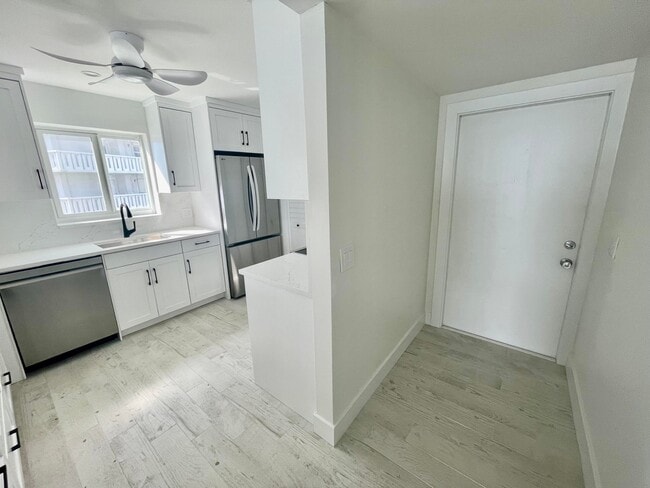 Photo - 300 Croton Ave