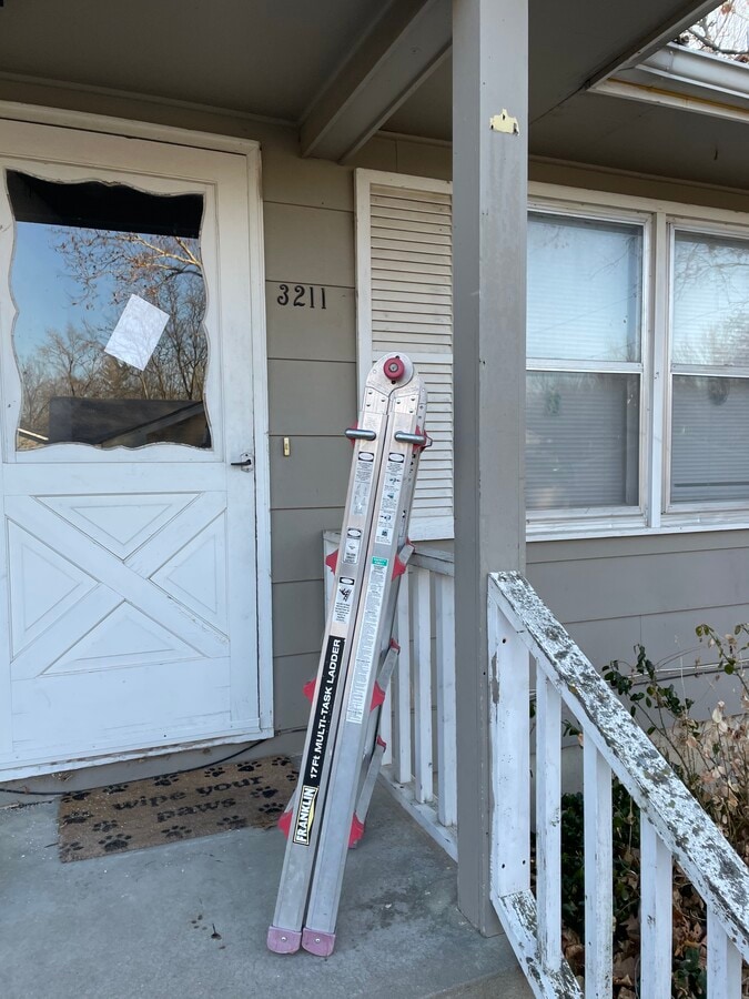 Photo - 3211 Claflin Rd