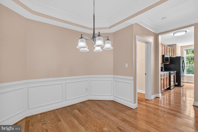 Photo - 2111 Ganton Green Unit 208E