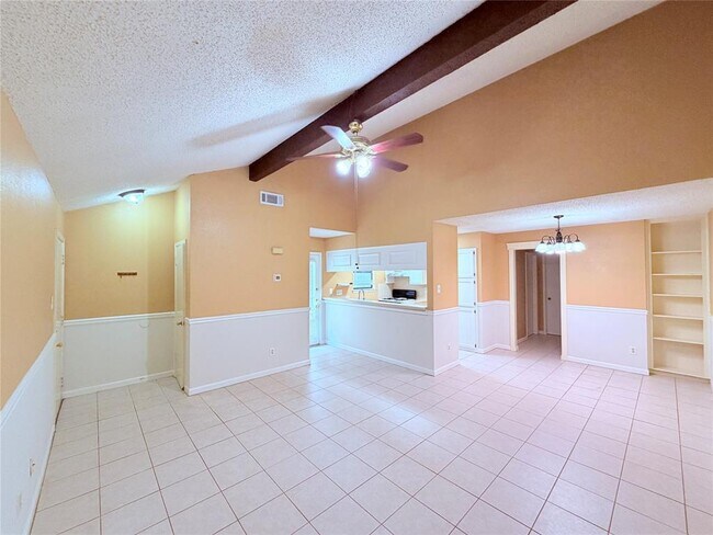 6503 Columbia Oaks Ct