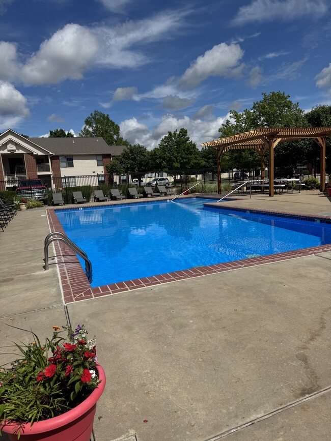 Sparkling Salt Water Pool - The Ridge of Haysville Rental
