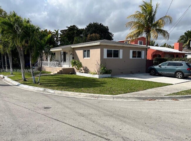 Photo - 3175 SW 27th Terrace Unidad 3175