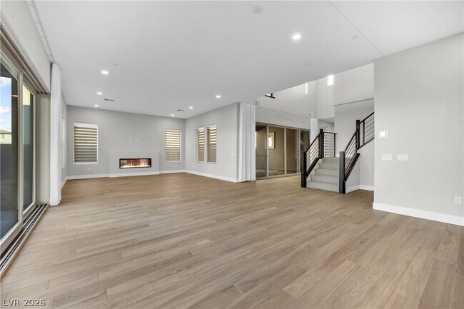 Photo - 5073 Slatestone St