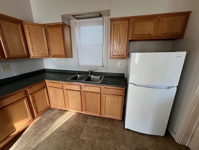 Photo - 236 S 29th St Unit 1st floor rear