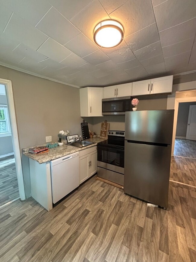 Photo - 1112 East Dr