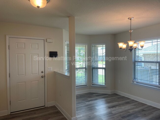 Photo - 4170 Roosevelt Way