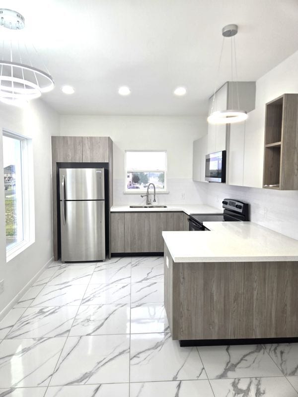 Photo - 3201 Magdalena St