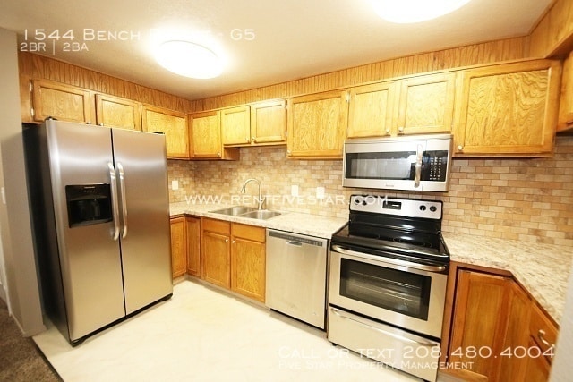Photo - 1544 Bench Rd
